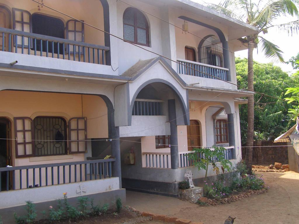 Koito-House Calangute Guest House Exterior photo